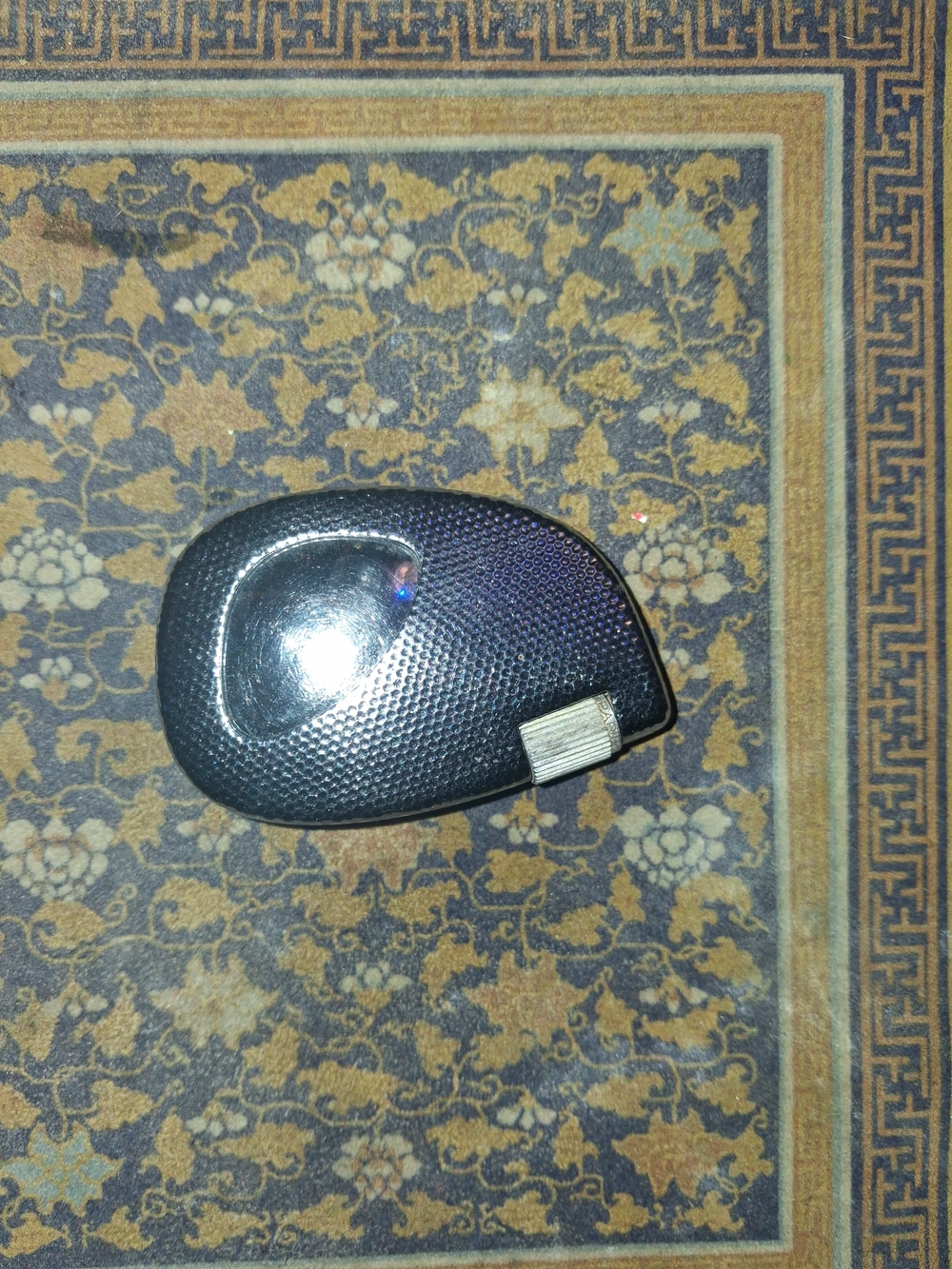vintage Flaminaire Paris "Butabloc" Pebble lighter, a rare collectible piece